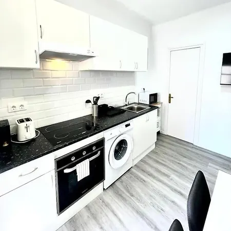 Seahomes Vacations - Centric Apt Tossa De Mar Esterno foto
